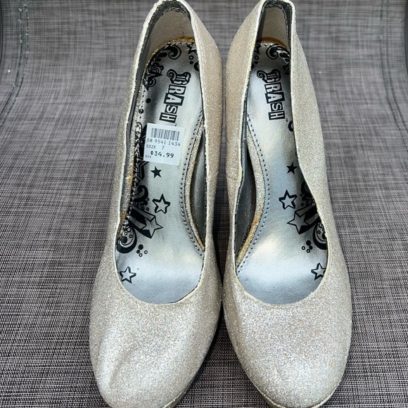 Brash Gold Glitter peep toe heels - Picture 3 of 6